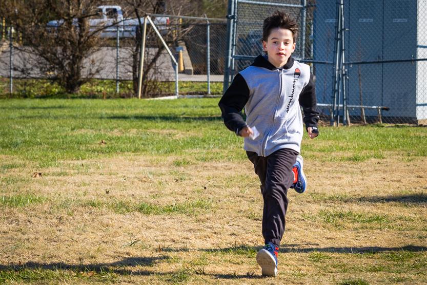Students run in a Turkey Trot